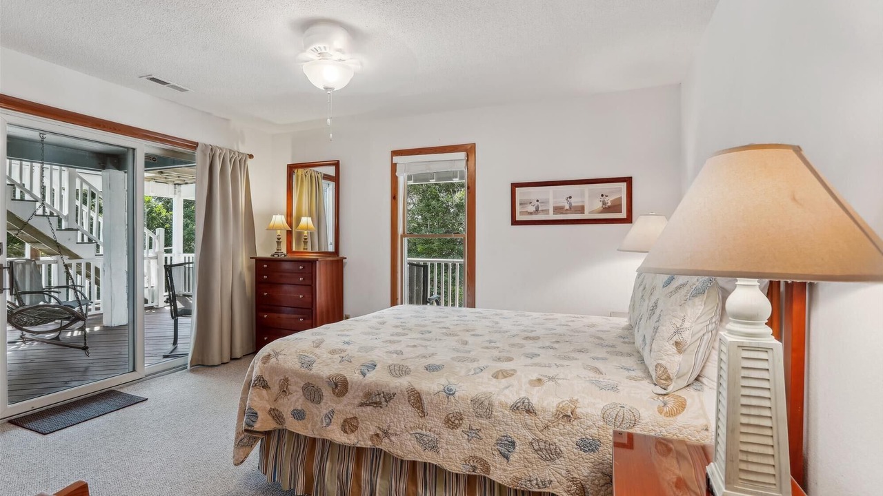 Photo of Bedroom in Southern Shores