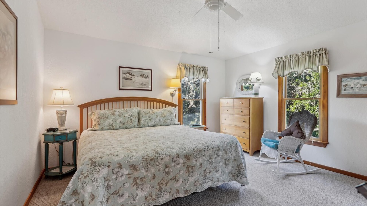 Photo of Bedroom in Southern Shores
