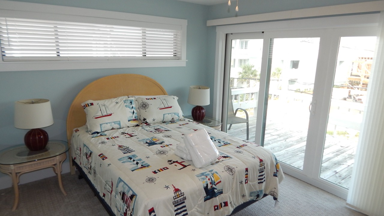 Photo of Bedroom in Wrightsville Beach