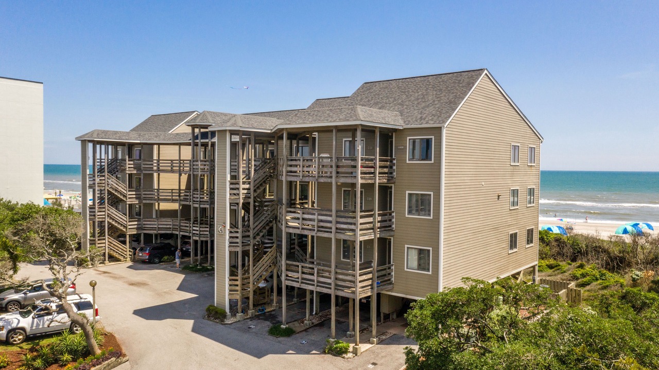 Photo of Others in Pine Knoll Shores