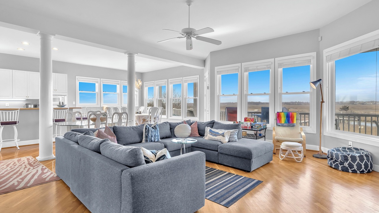 Photo of Livingroom in Shell Island