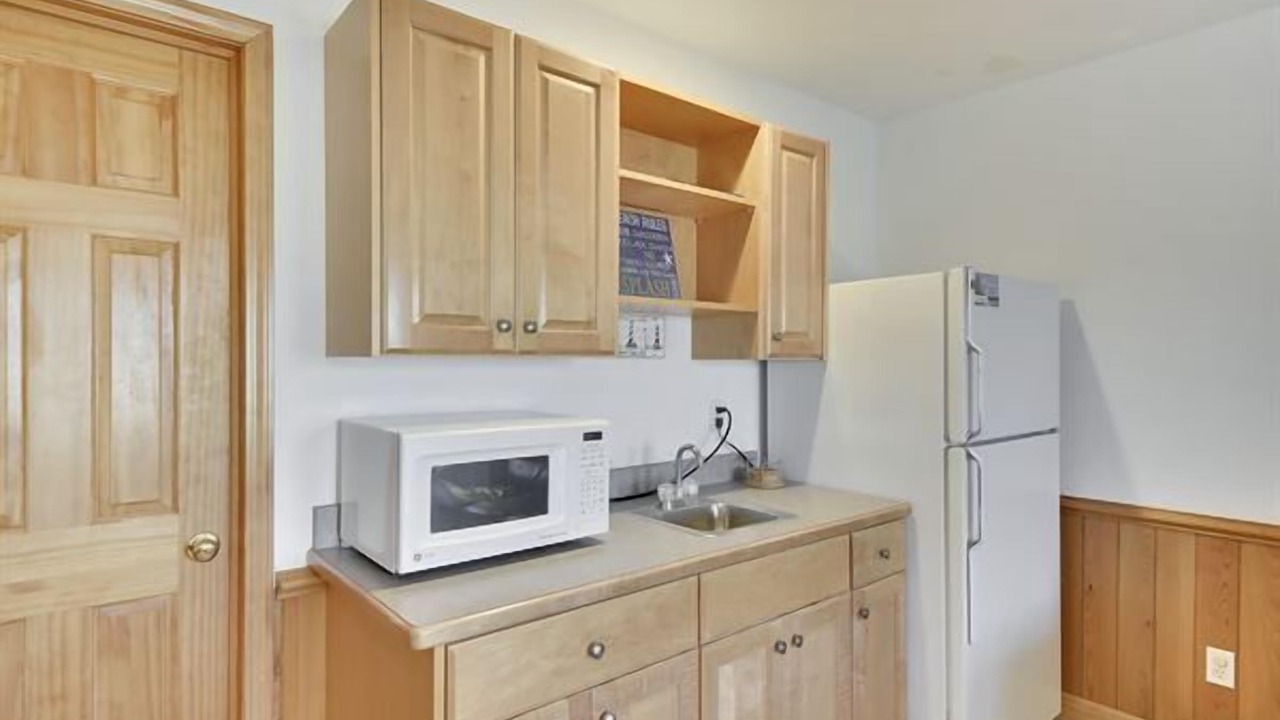 Photo of Kitchen in Whalehead Beach