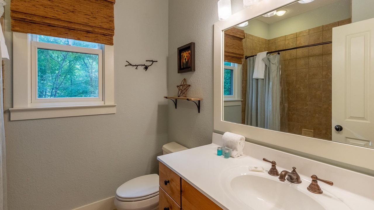 Photo of Bathroom in Bear Lake Reserve