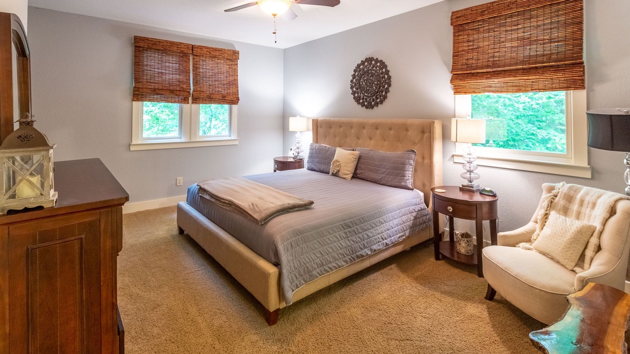 Photo of Bedroom in Bear Lake Reserve