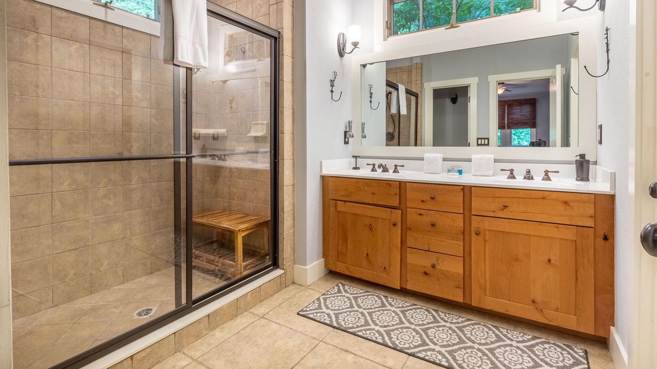 Photo of Bathroom in Bear Lake Reserve