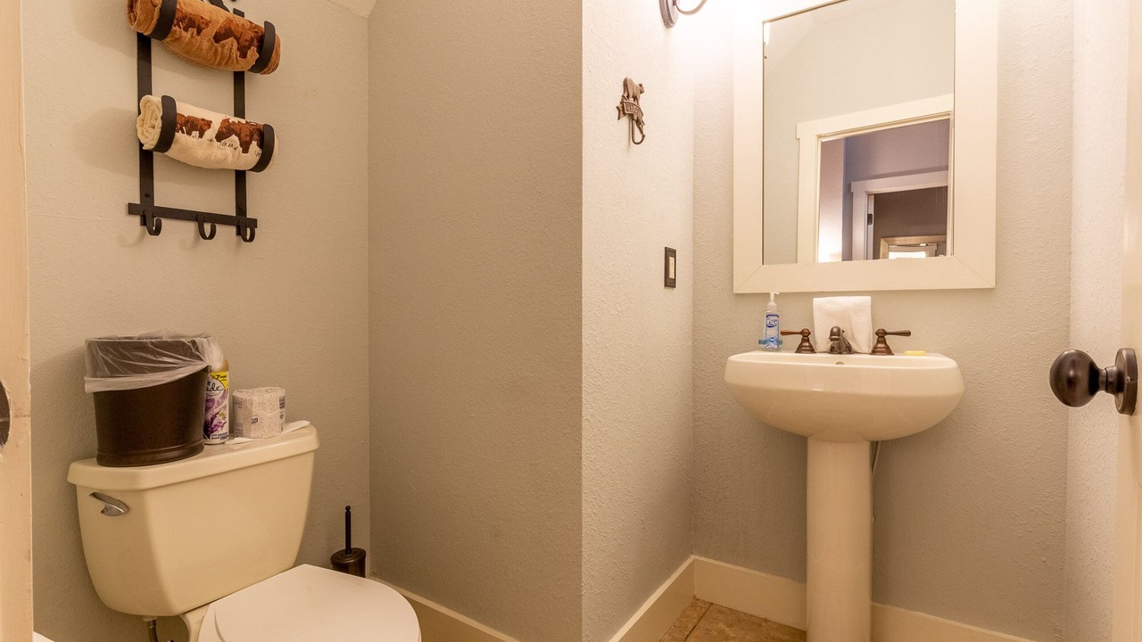 Photo of Bathroom in Bear Lake Reserve