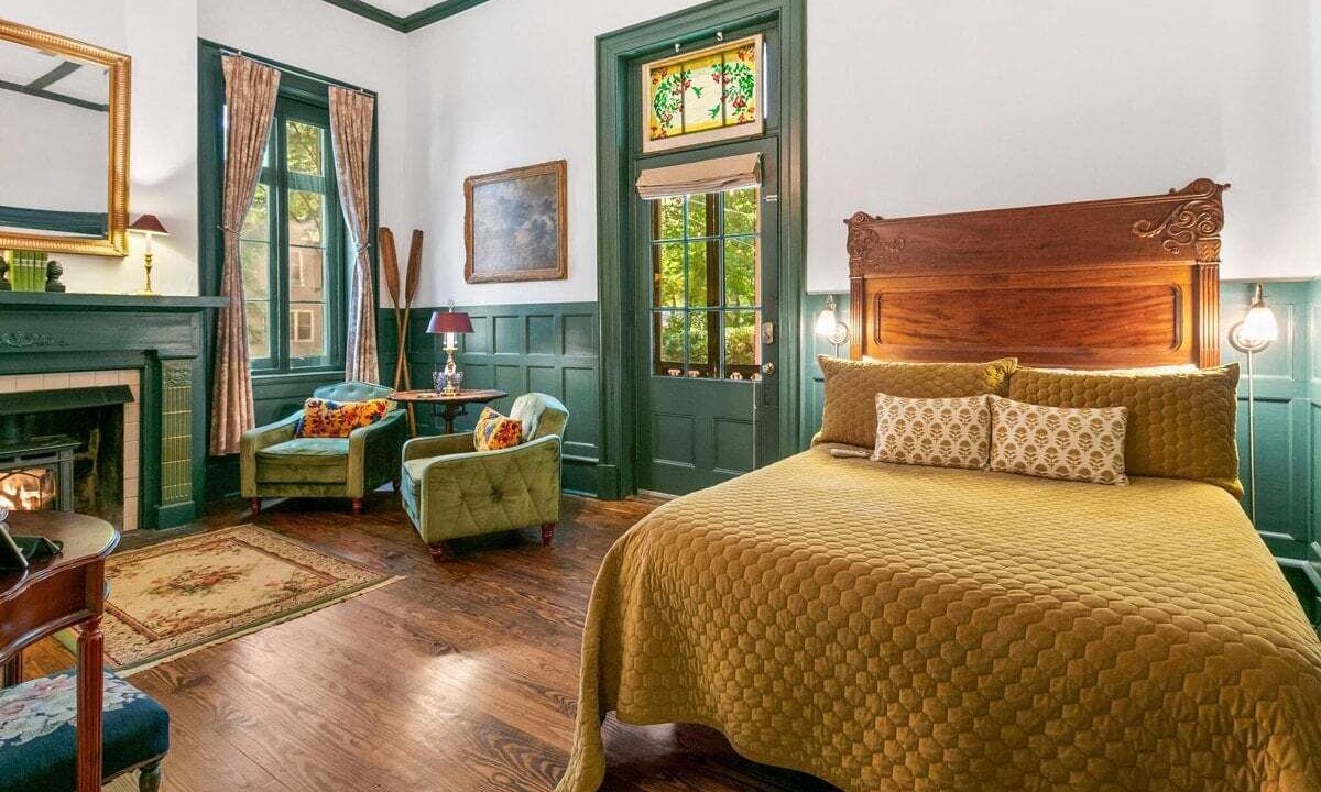 Photo of Bedroom in Skyland