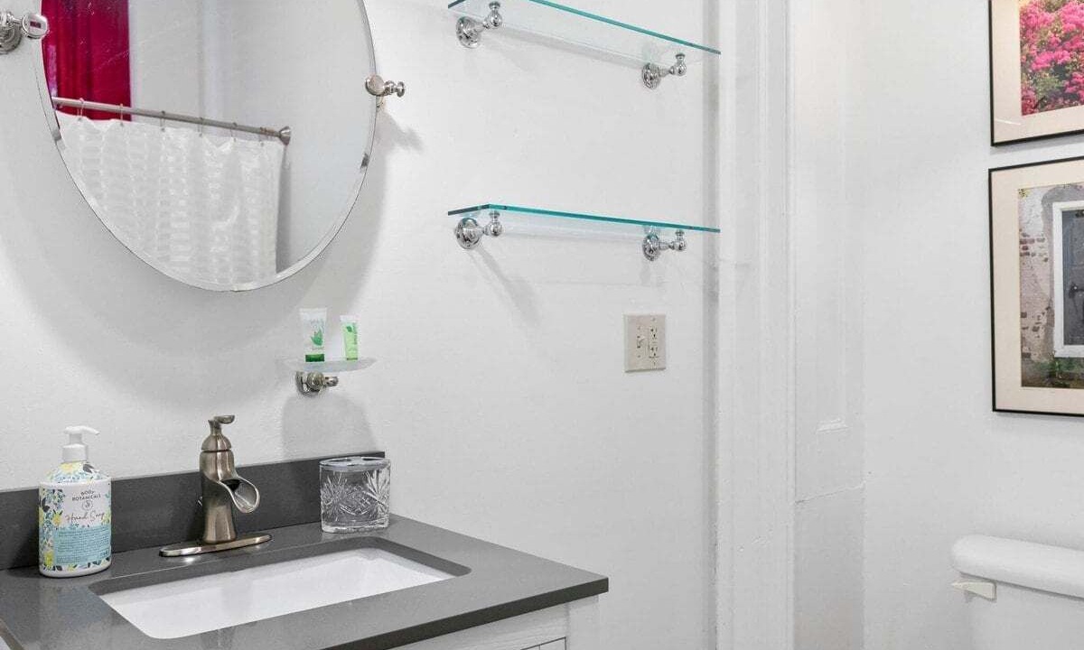 Photo of Bathroom in Skyland