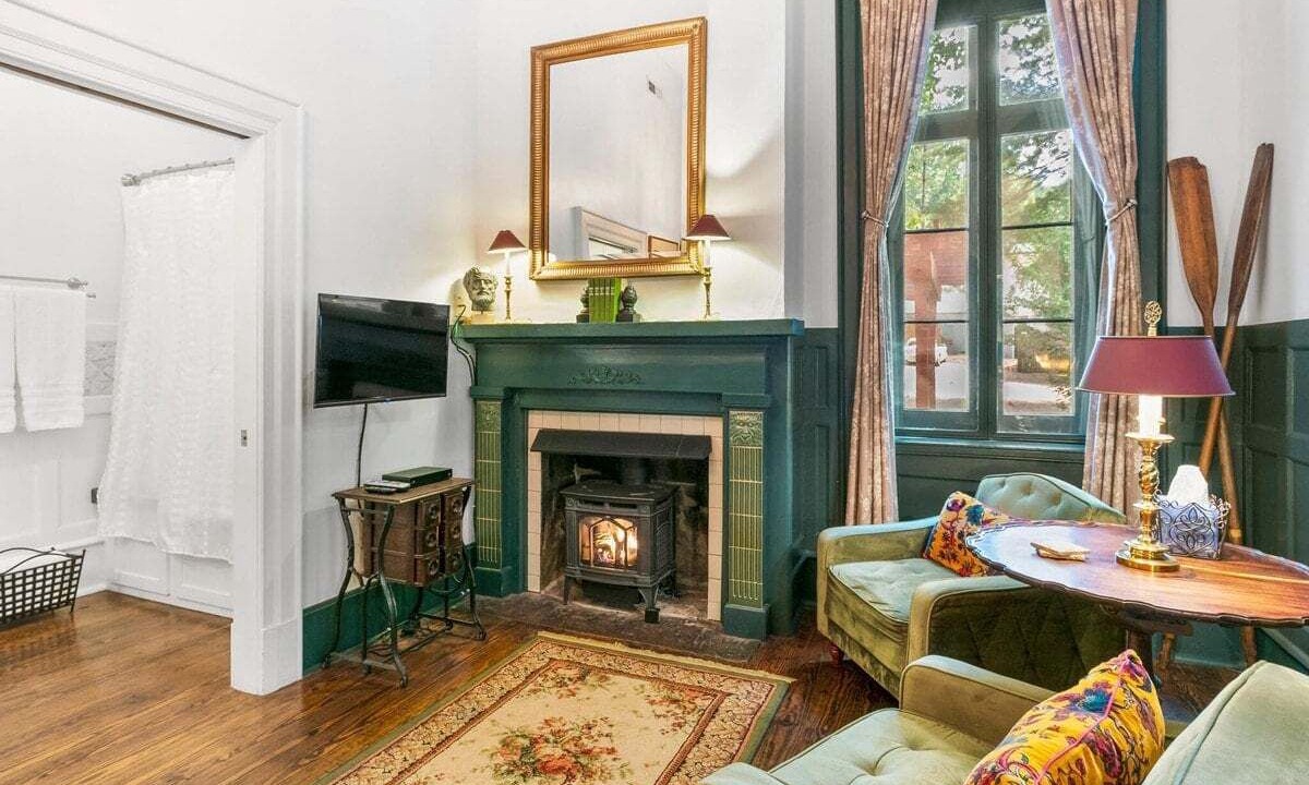 Photo of Livingroom in Skyland