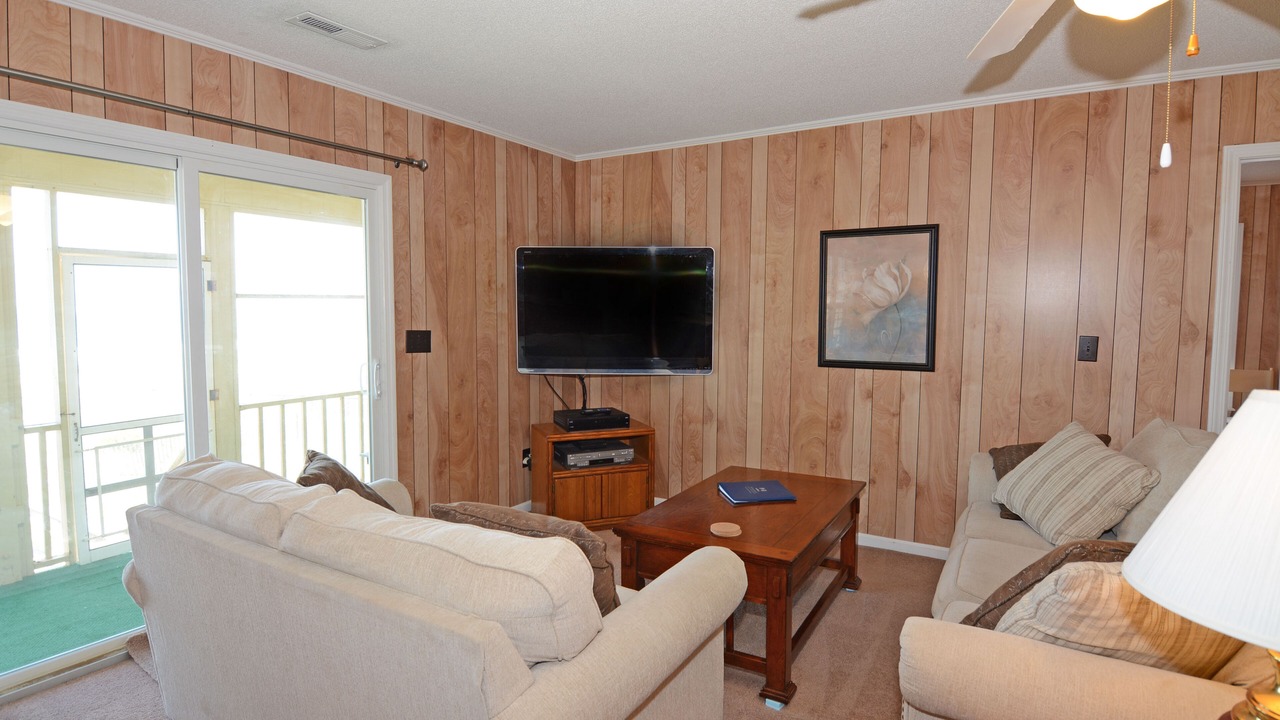 Photo of Livingroom in Kure Beach