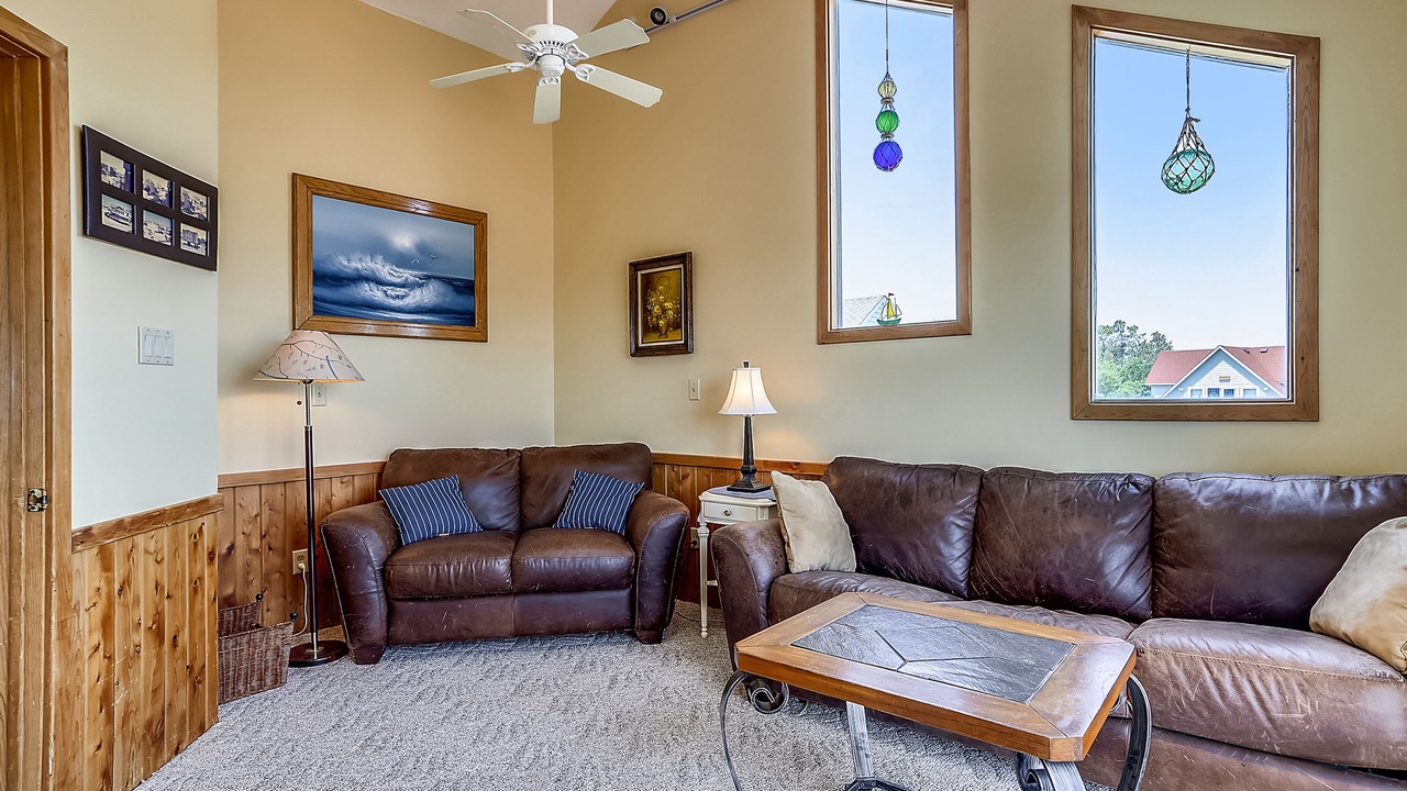Photo of Livingroom in Ocean Hill