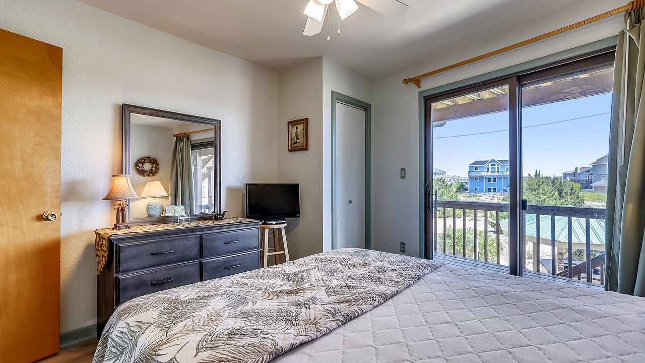 Photo of Bedroom in Ocean Hill