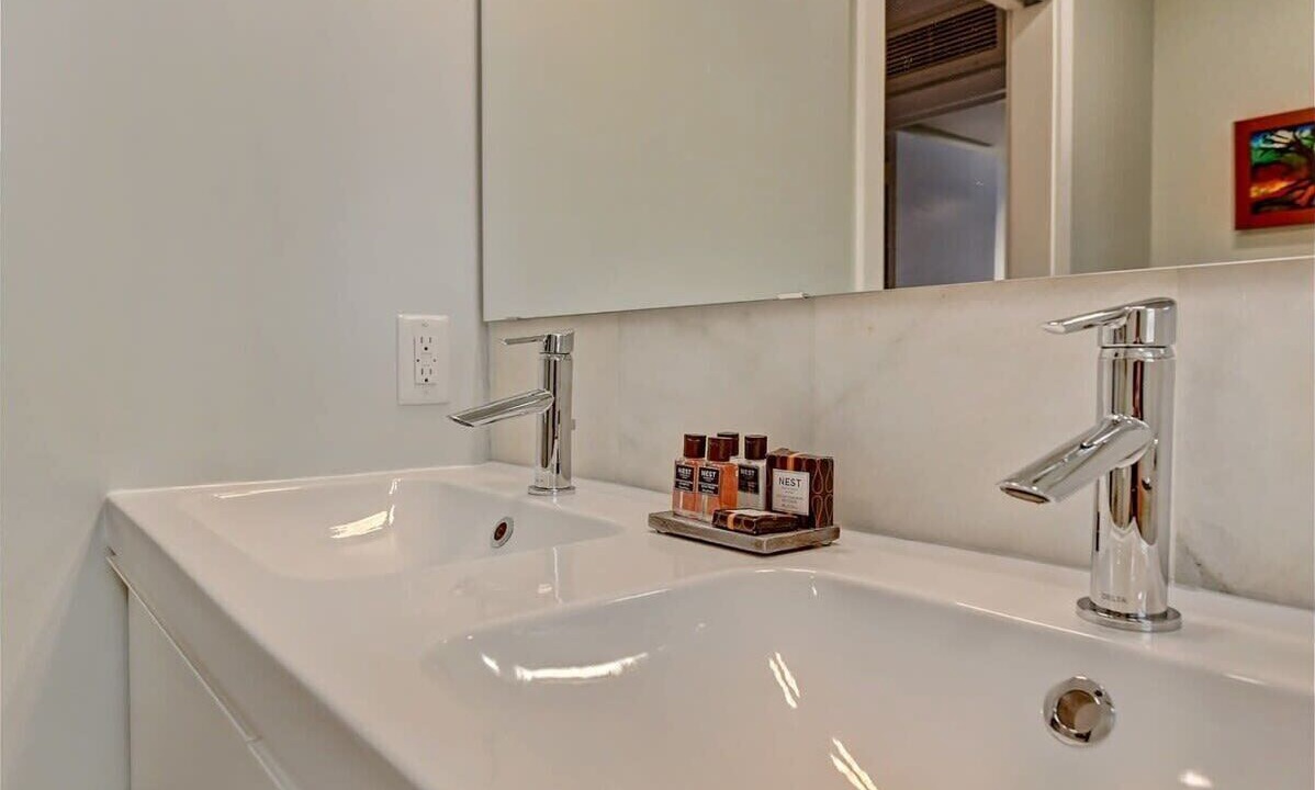 Photo of Bathroom in Cherry