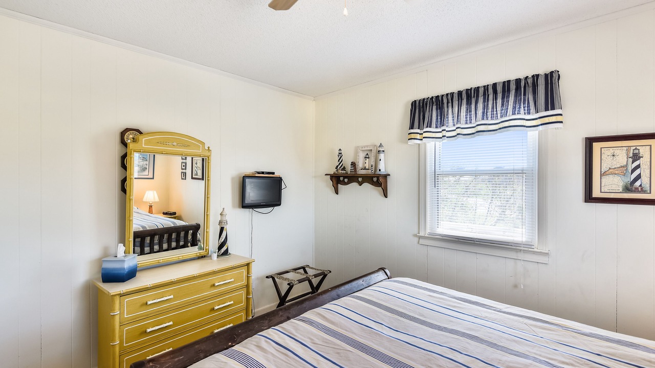 Photo of Bedroom in South Nags Head