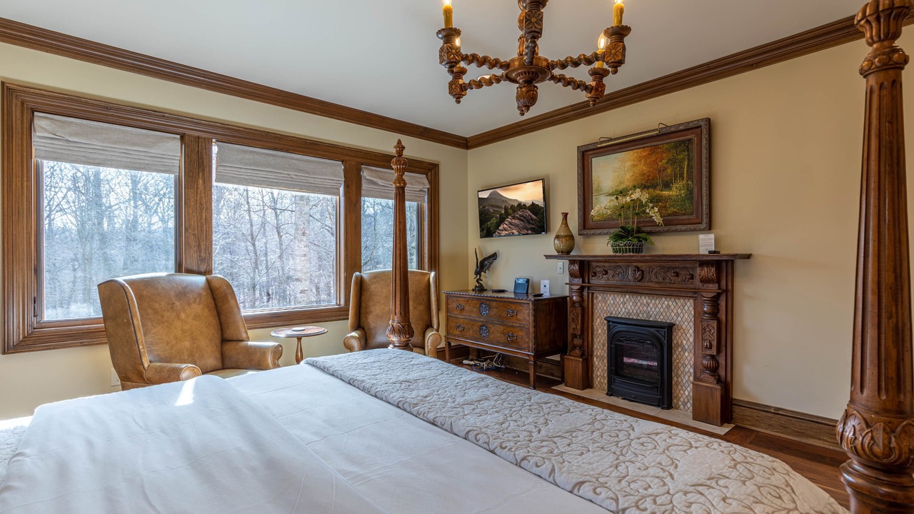 Photo of Bedroom in Blowing Rock