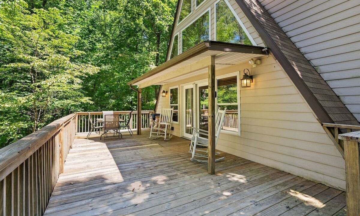Photo of Patio Balcony in Pisgah Forest