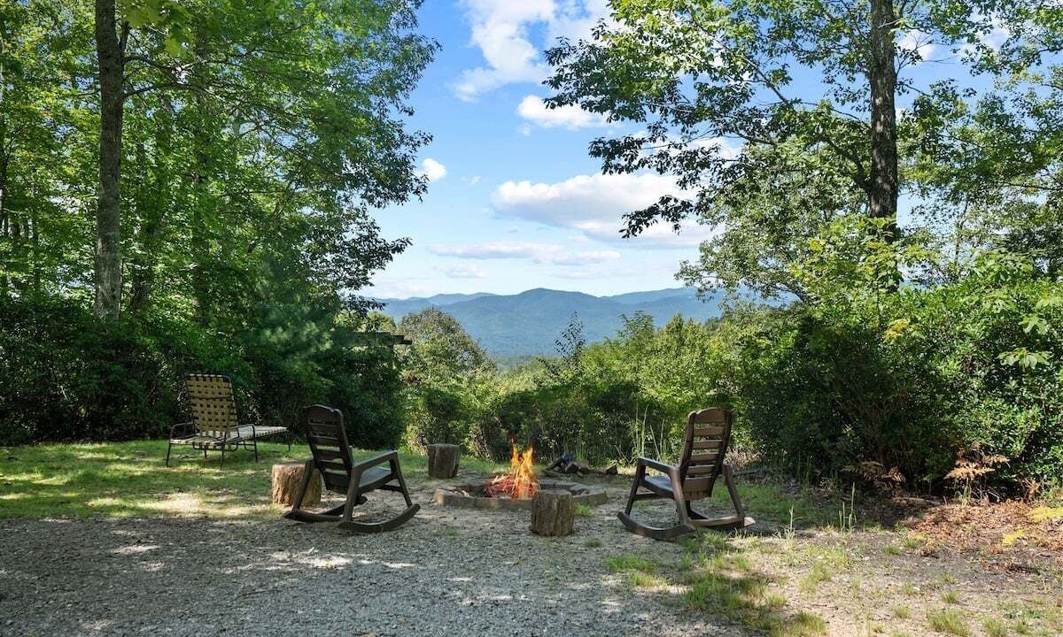 Photo of Outdoor in Pisgah Forest