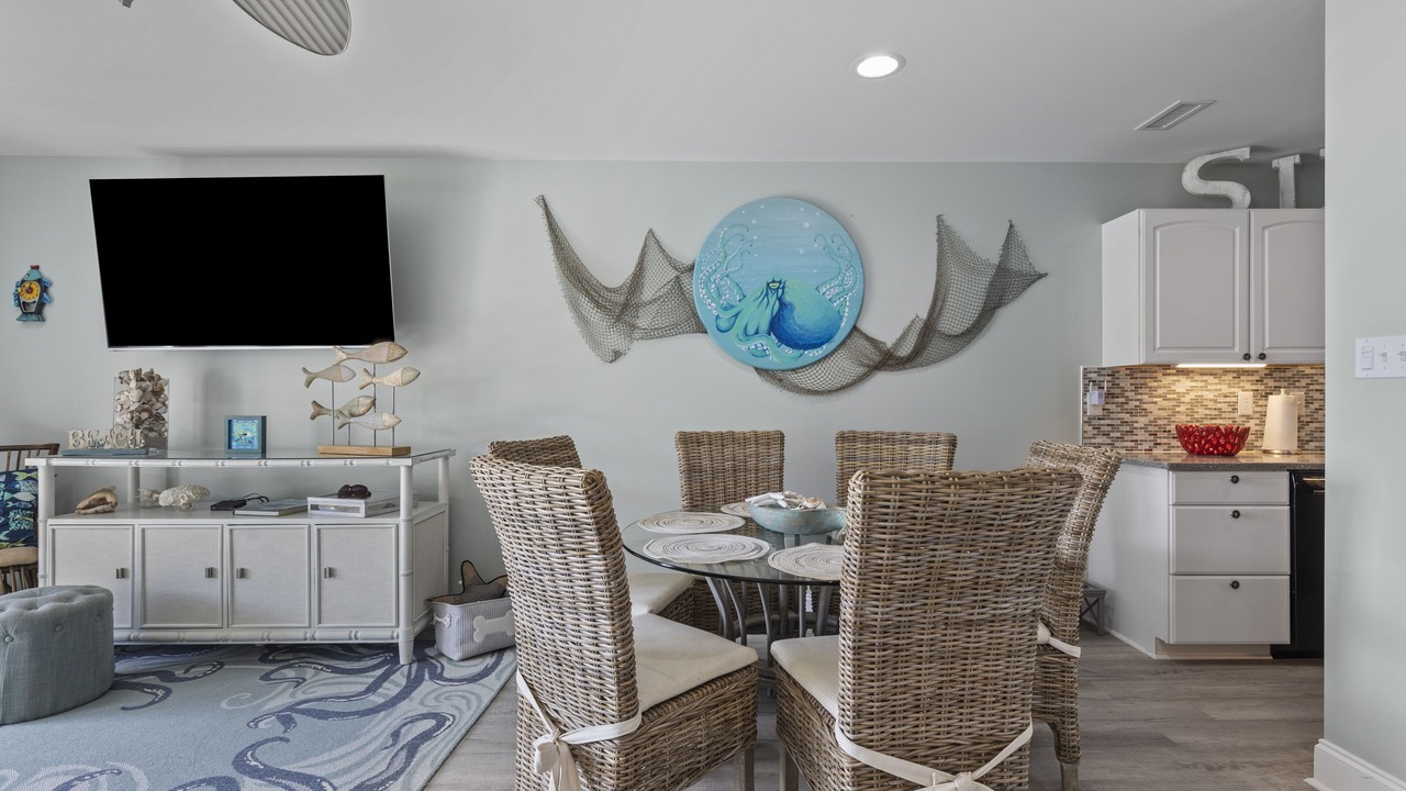 Photo of Others in Pine Knoll Shores