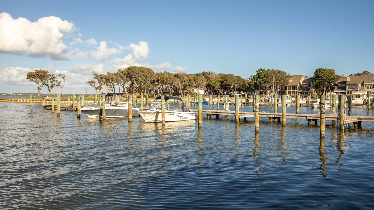 Photo of Others in Pine Knoll Shores