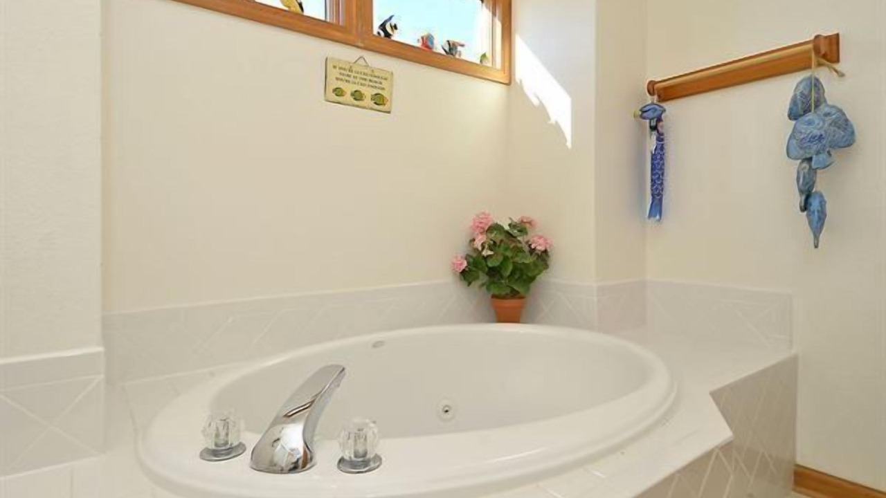 Photo of Bathroom in Currituck County