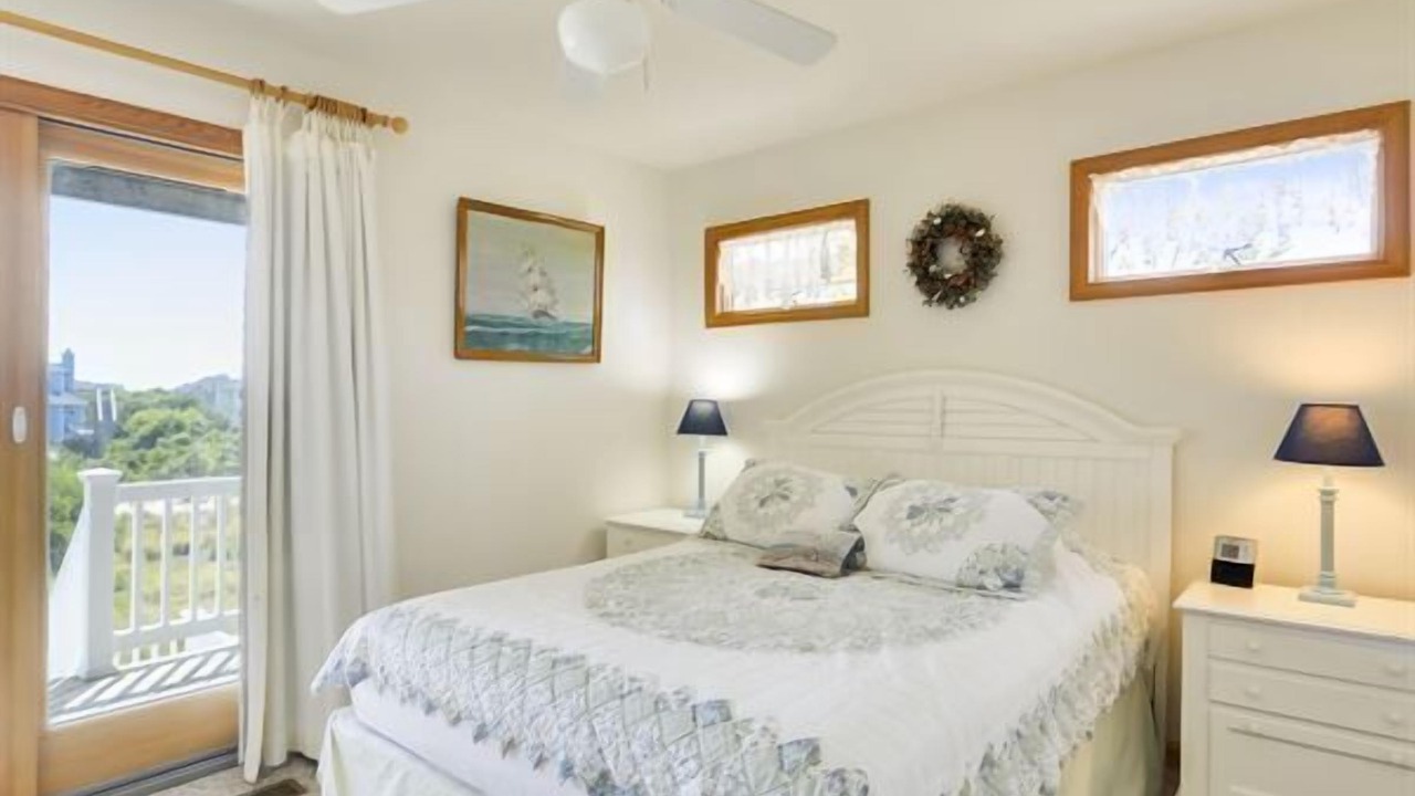 Photo of Bedroom in Currituck County