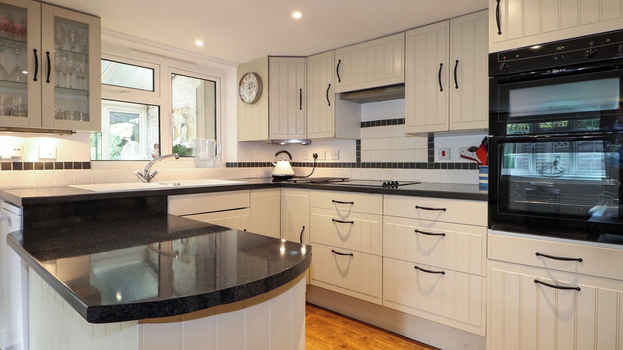 Photo of Kitchen in Fontwell