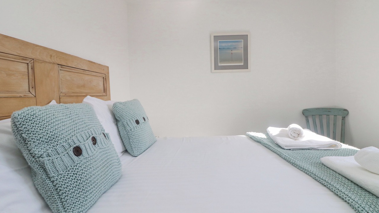 Photo of Bedroom in Pendeen