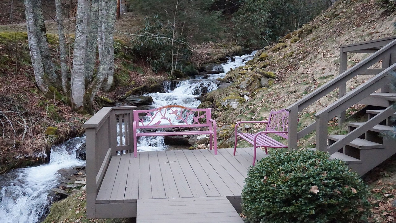 Photo of Others in Maggie Valley