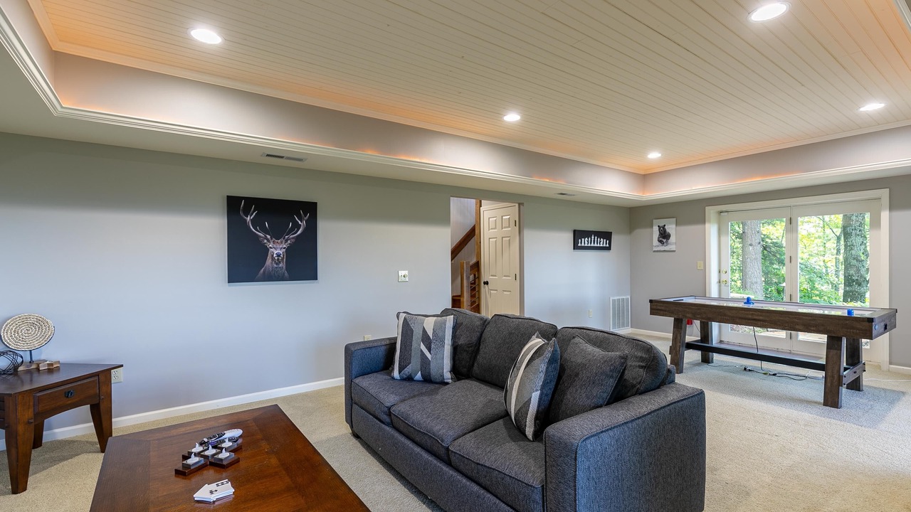 Photo of Livingroom in Apple Ridge