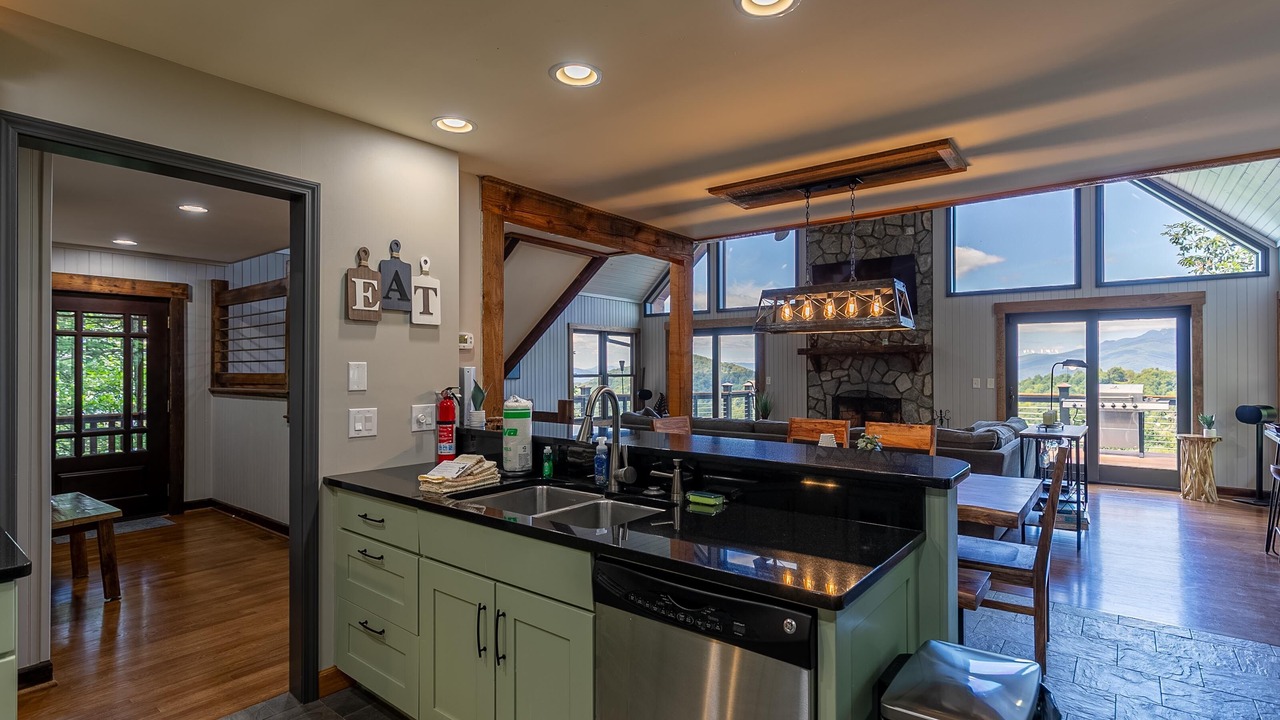 Photo of Kitchen in Apple Ridge