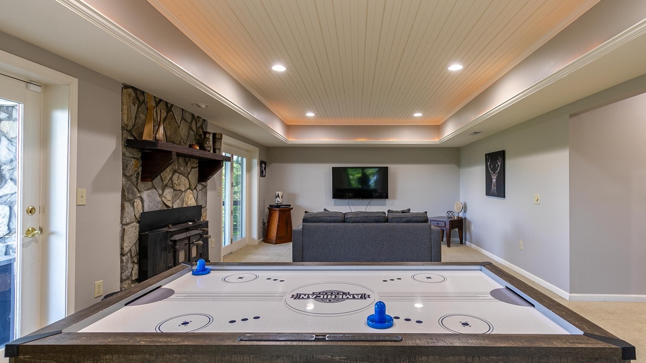 Photo of Livingroom in Apple Ridge