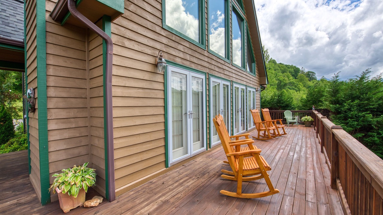 Photo of Patio Balcony in Waynesville