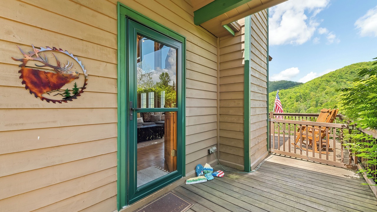 Photo of Patio Balcony in Waynesville