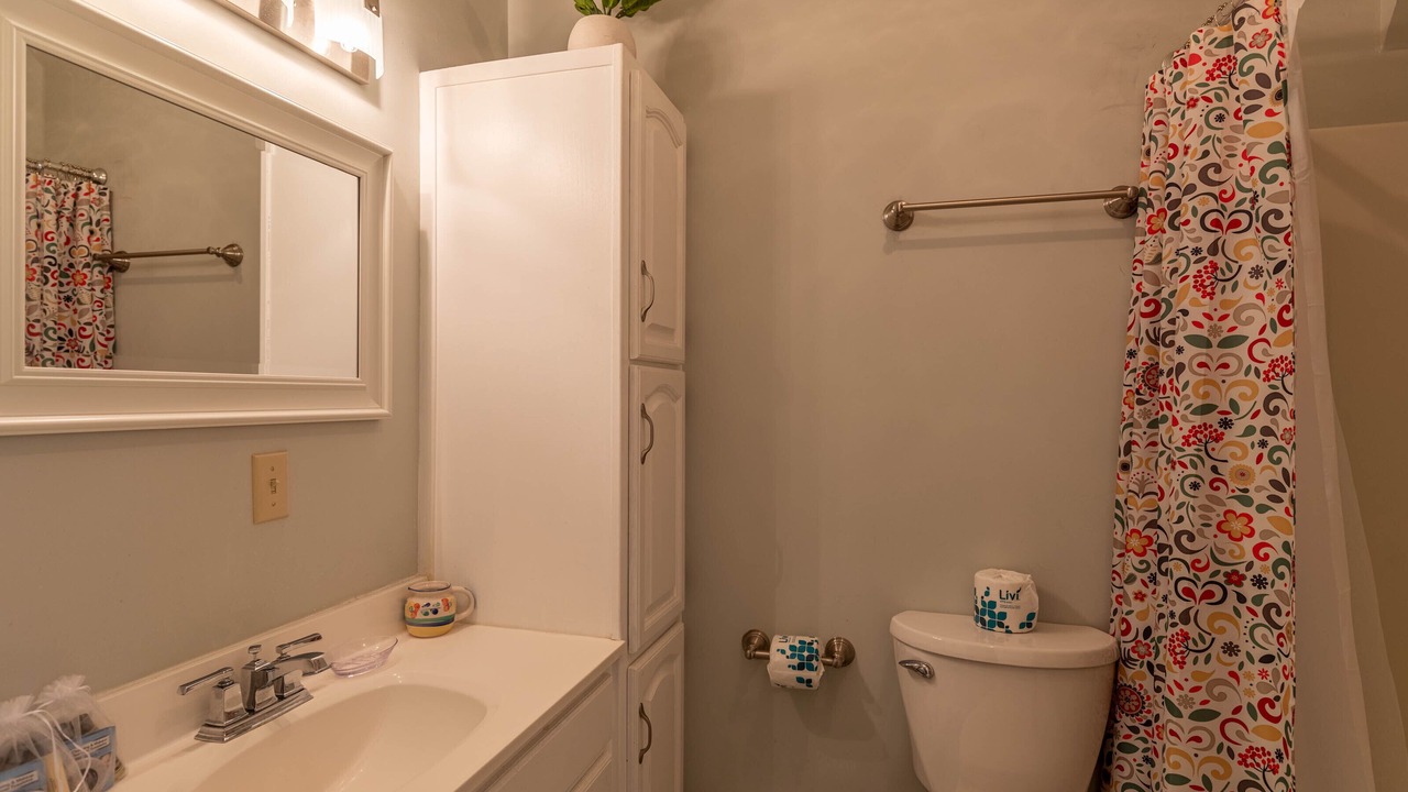 Photo of Bathroom in Blowing Rock
