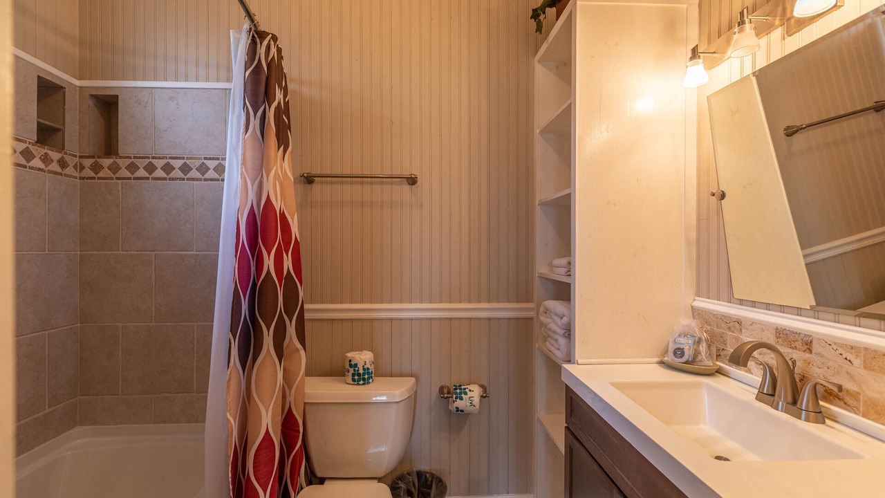 Photo of Bathroom in Blowing Rock