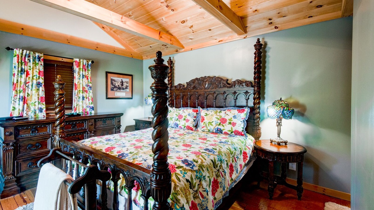 Photo of Bedroom in Boone