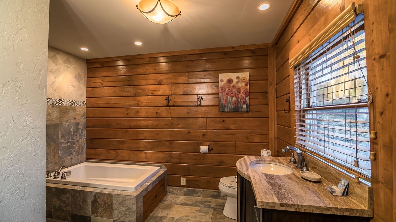 Photo of Bathroom in Apple Ridge