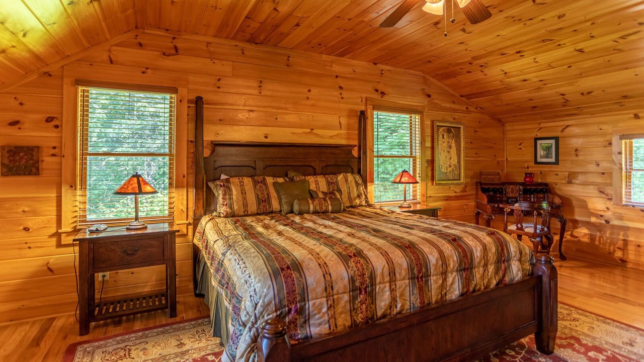 Photo of Bedroom in Boone
