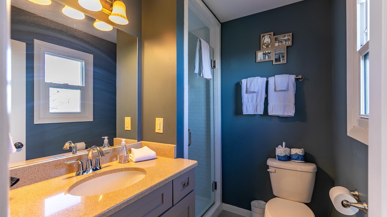 Photo of Bathroom in Blowing Rock