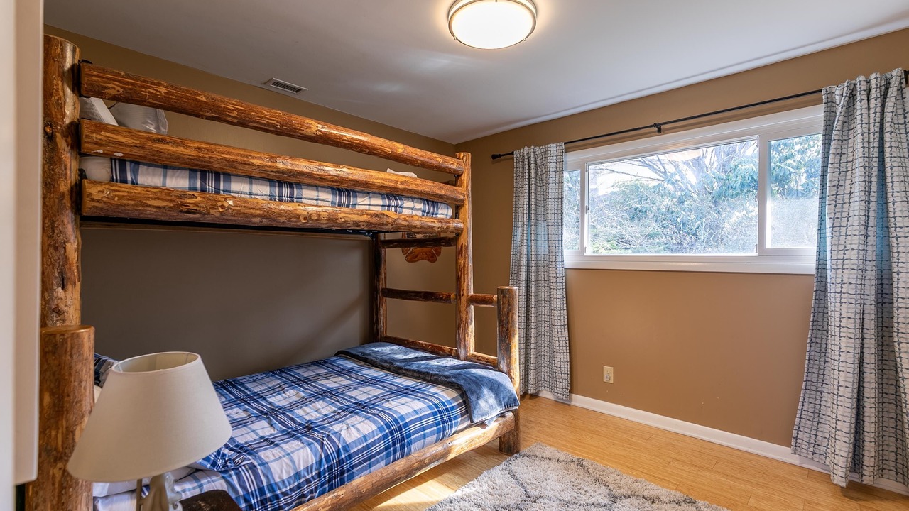 Photo of Bedroom in Blowing Rock