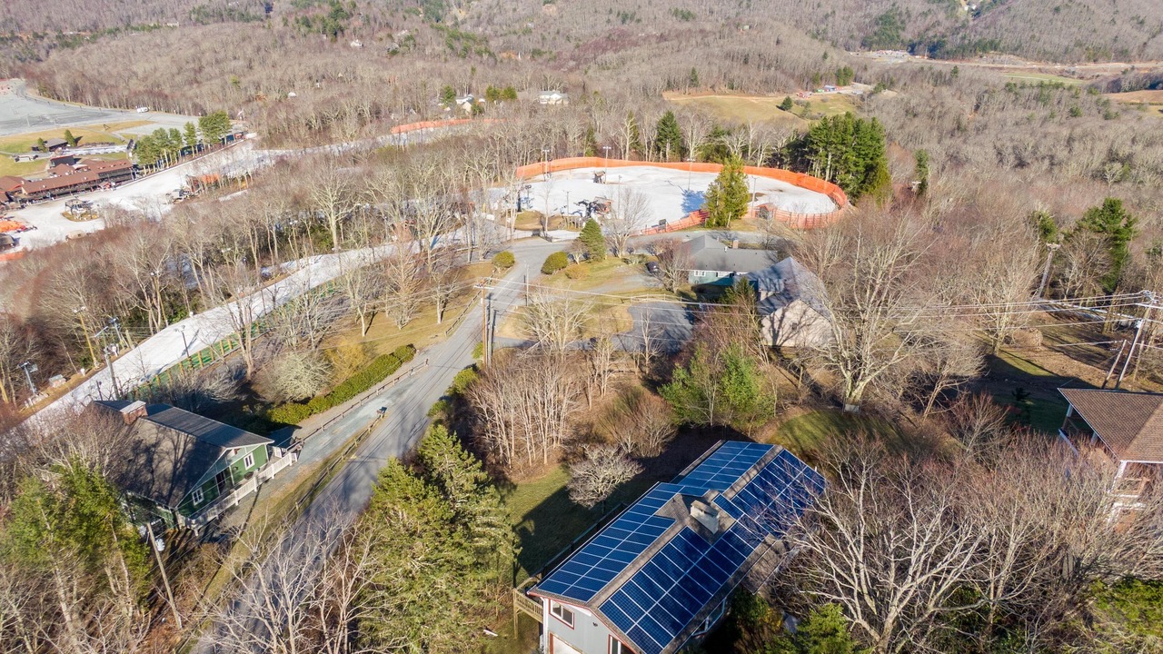 Photo of Outdoor in Blowing Rock