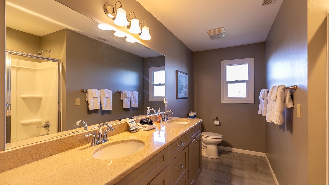 Photo of Bathroom in Blowing Rock