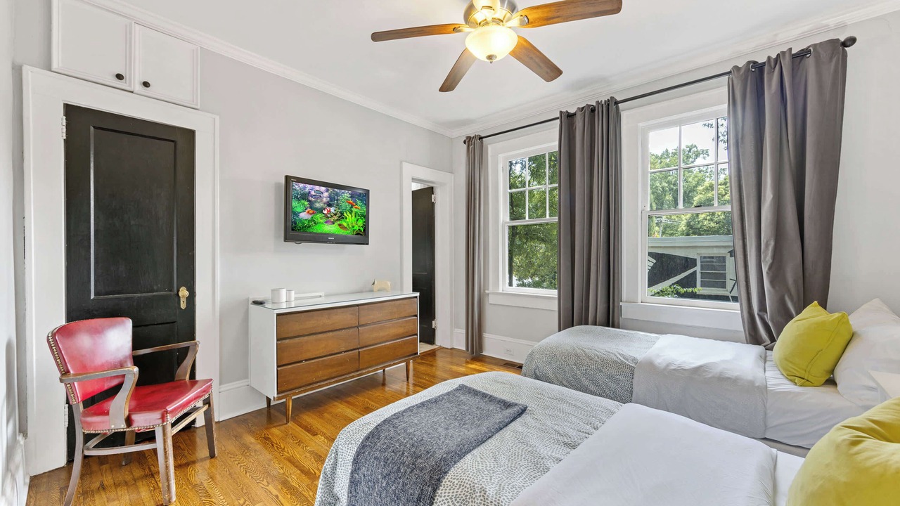 Photo of Bedroom in Cherry