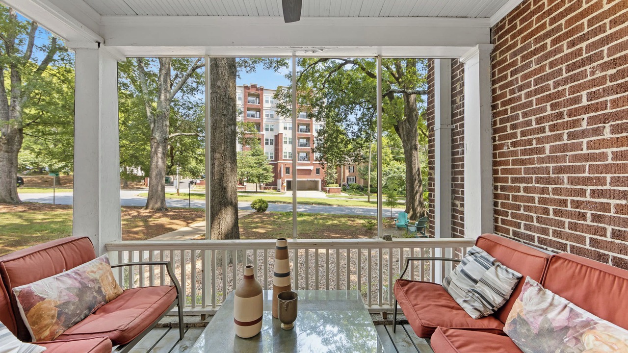 Photo of Patio Balcony in Cherry