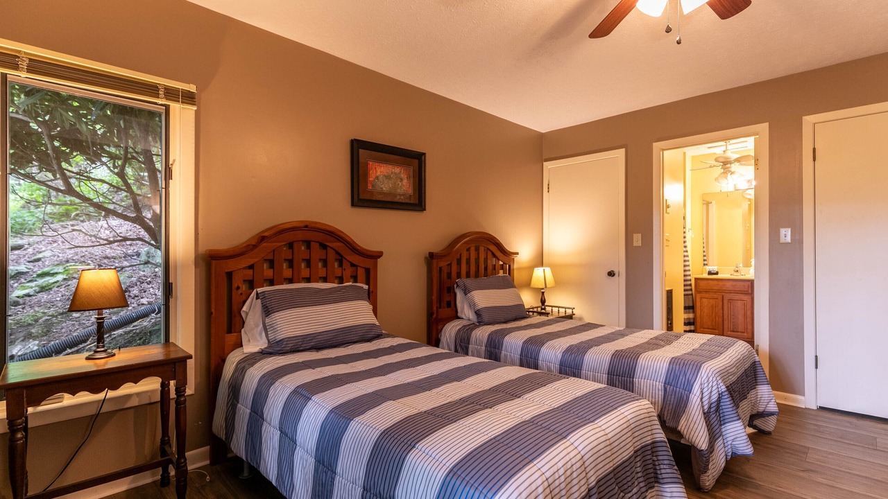 Photo of Bedroom in Seven Devils