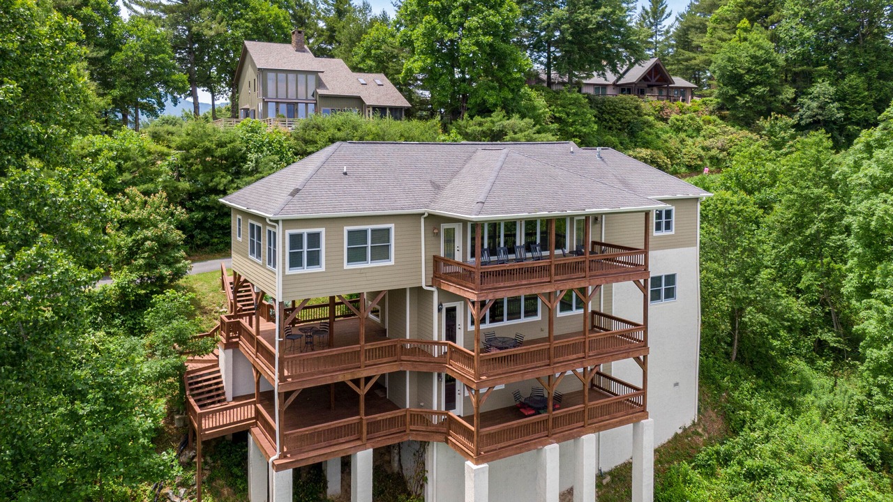 Photo of Outdoor in Blowing Rock