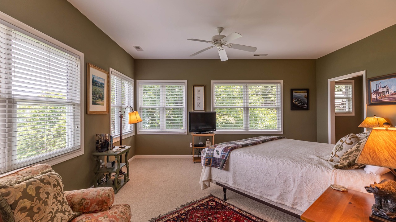 Photo of Bedroom in Blowing Rock