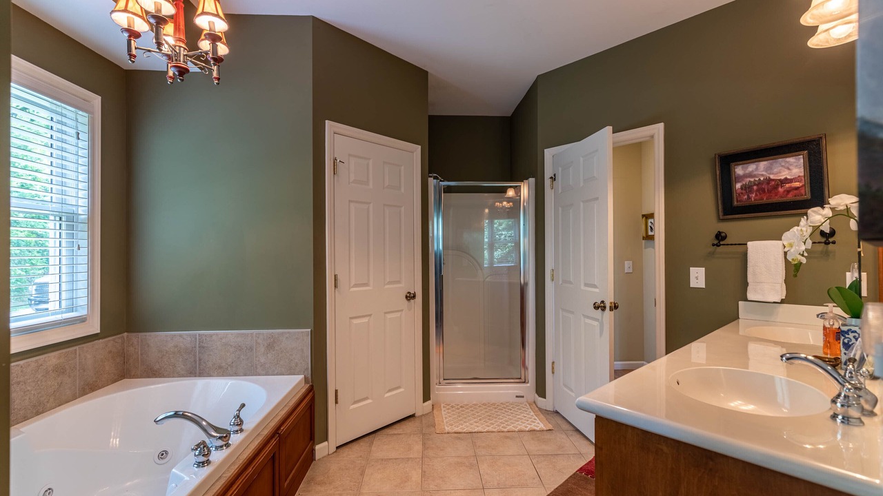 Photo of Bathroom in Blowing Rock