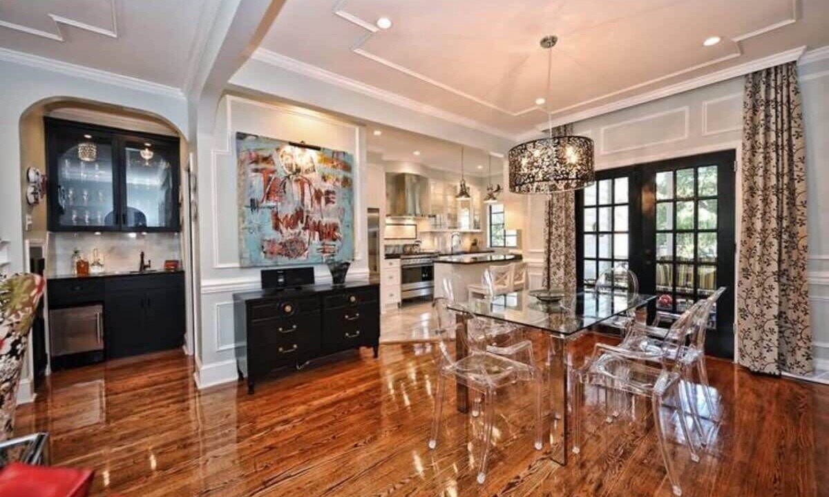 Photo of Bedroom in Myers Park