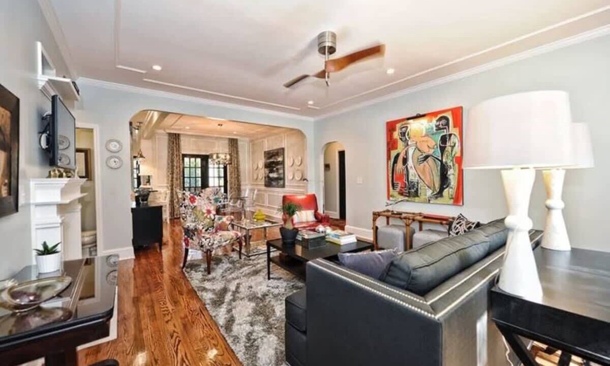 Photo of Bedroom in Myers Park